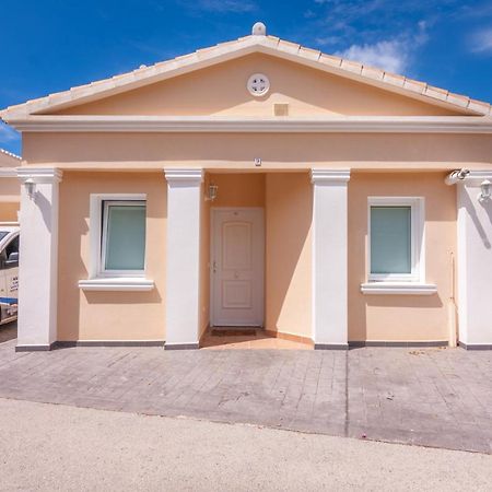 Villas Guzman - Dora Кальпе Экстерьер фото
